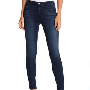 JOE'S JEANS LIKE NEW Curvy Skinny Jeans Size: 26